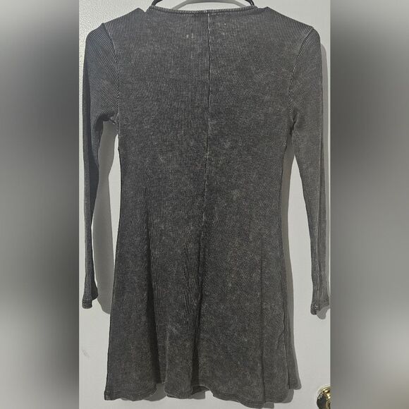 Forever 21 kids Acid Wash long sleeve Dress 9/10 * - Picture 4 of 4